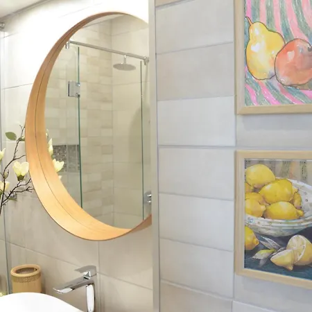 Premier Luxury Center