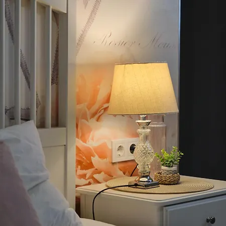 Premier Luxury Center * גברובו