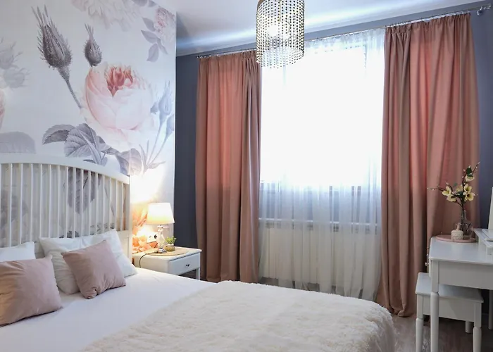 아파트 Premier Luxury Center